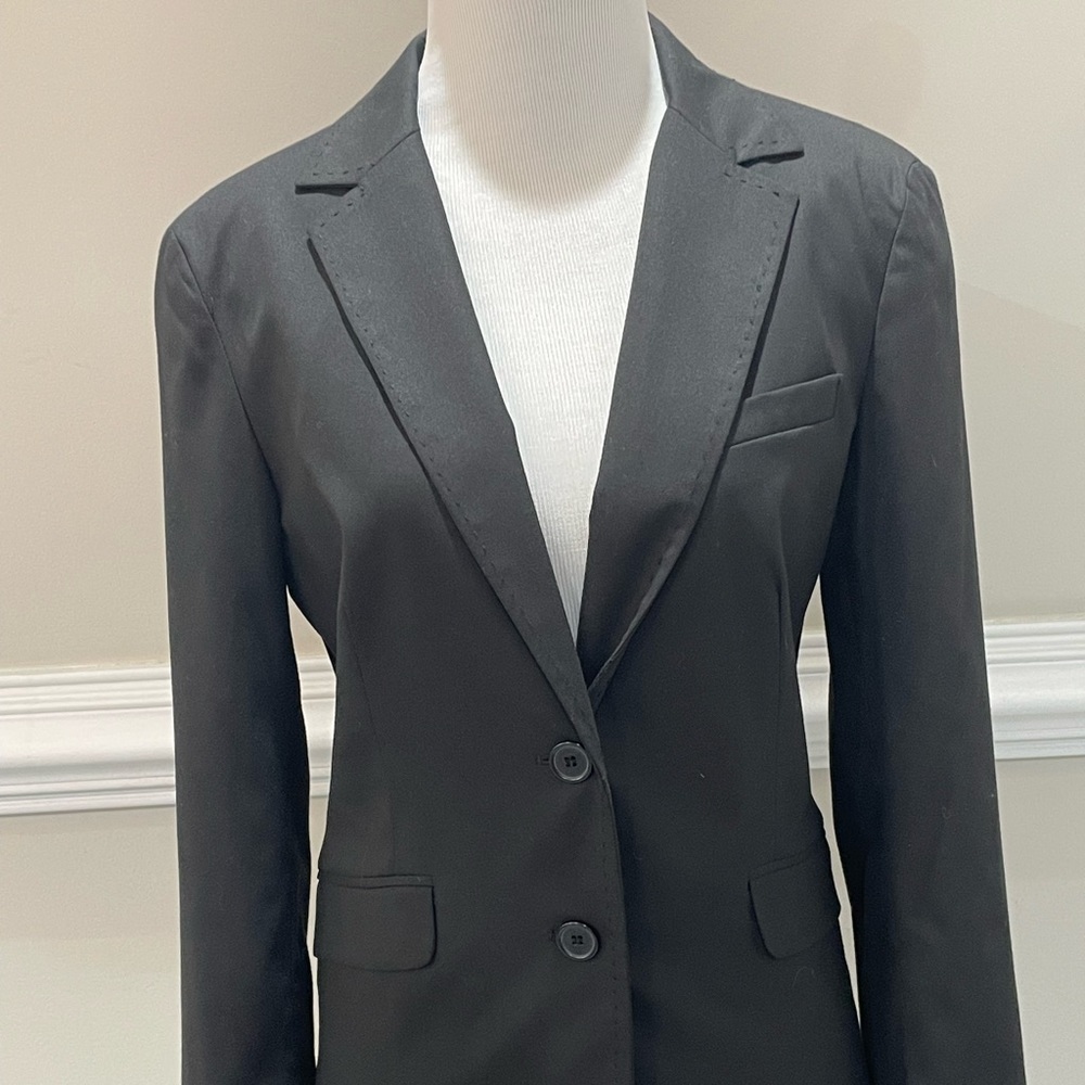 Black 2 button suit jacket